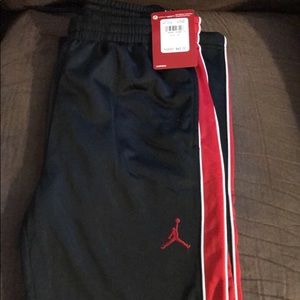 Air Jordan New with tags - Boys Size Medium sweats